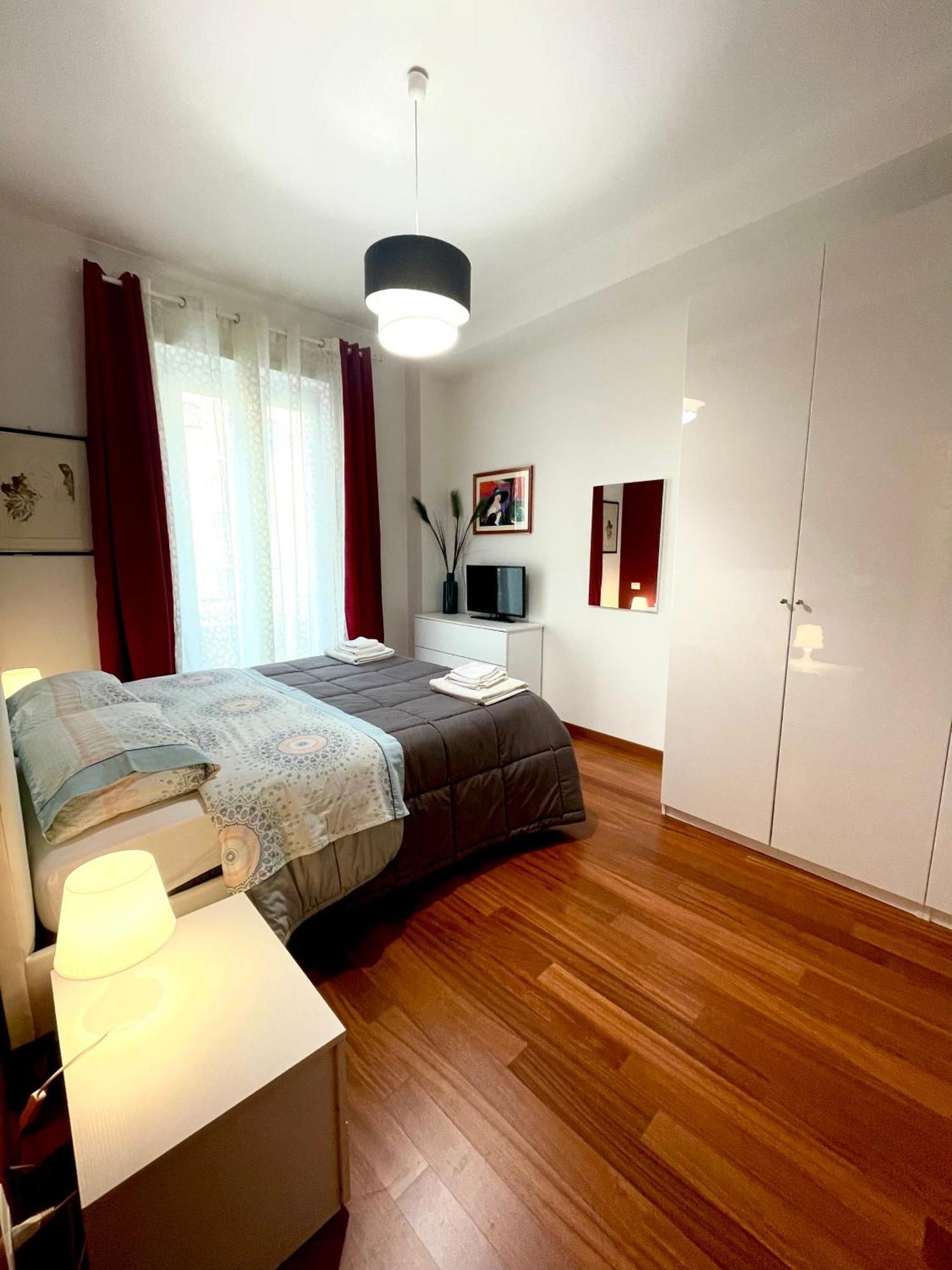 Lucens Domus Appartamento Roma Quartiere Trieste - Vicino Metro B1 - Eksteriør billede