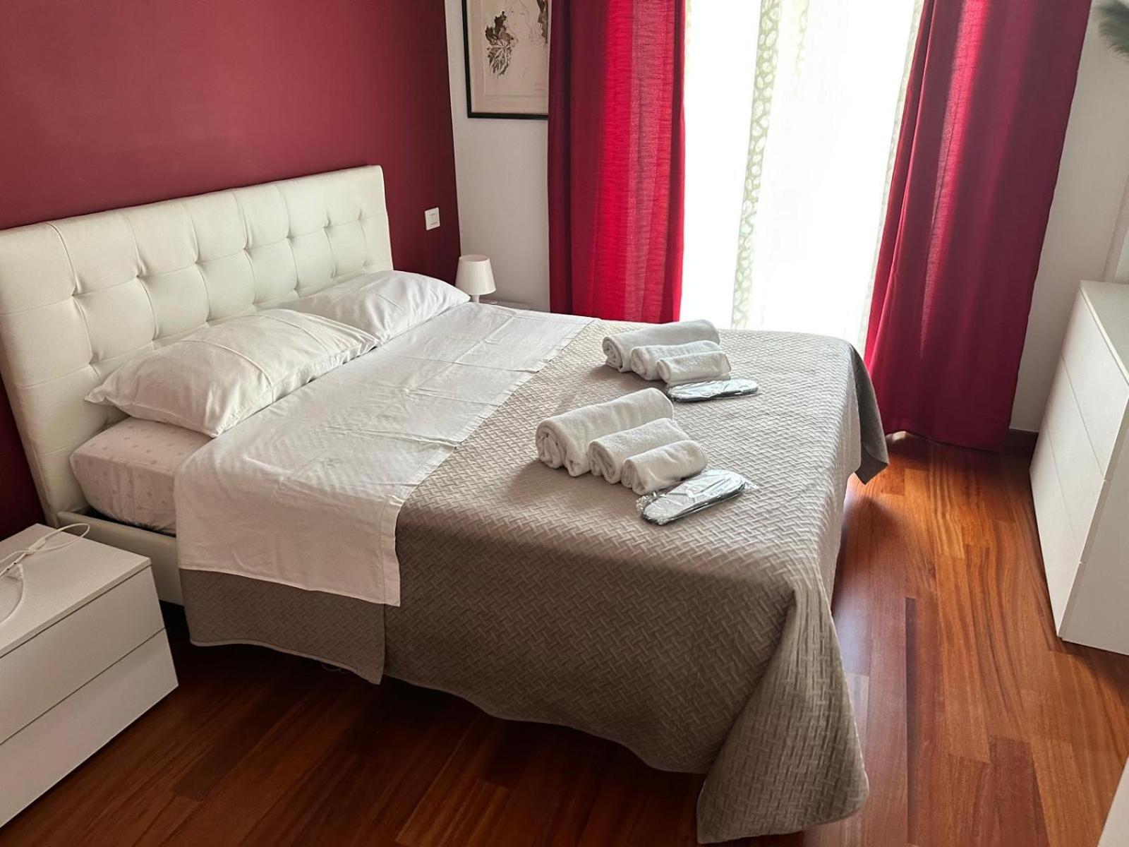 Lucens Domus Appartamento Roma Quartiere Trieste - Vicino Metro B1 - Eksteriør billede