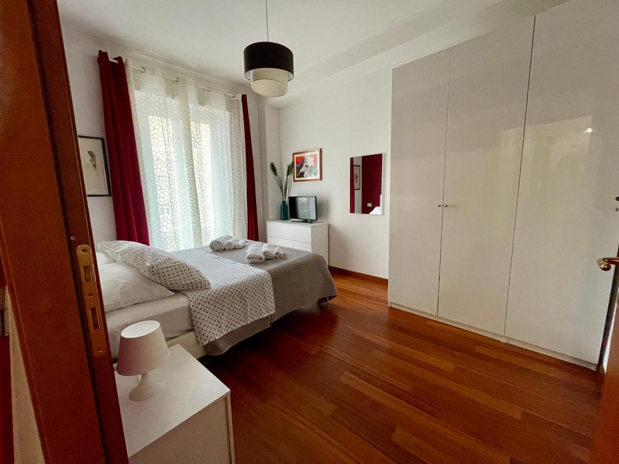 Lucens Domus Appartamento Roma Quartiere Trieste - Vicino Metro B1 - Eksteriør billede