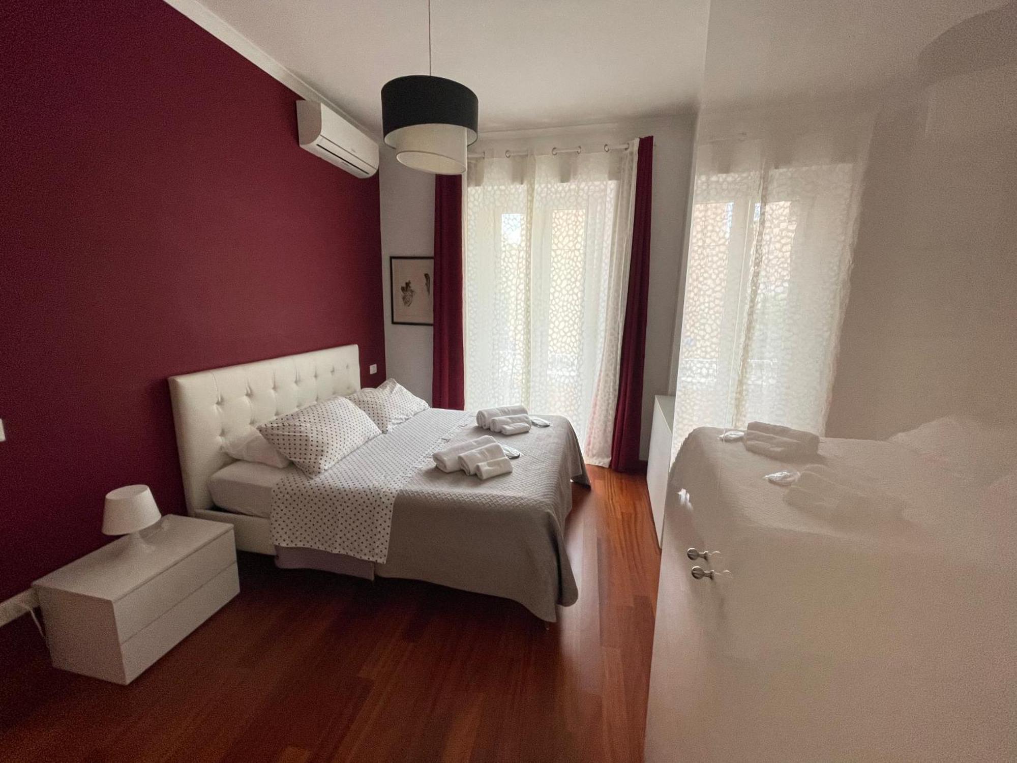 Lucens Domus Appartamento Roma Quartiere Trieste - Vicino Metro B1 - Eksteriør billede